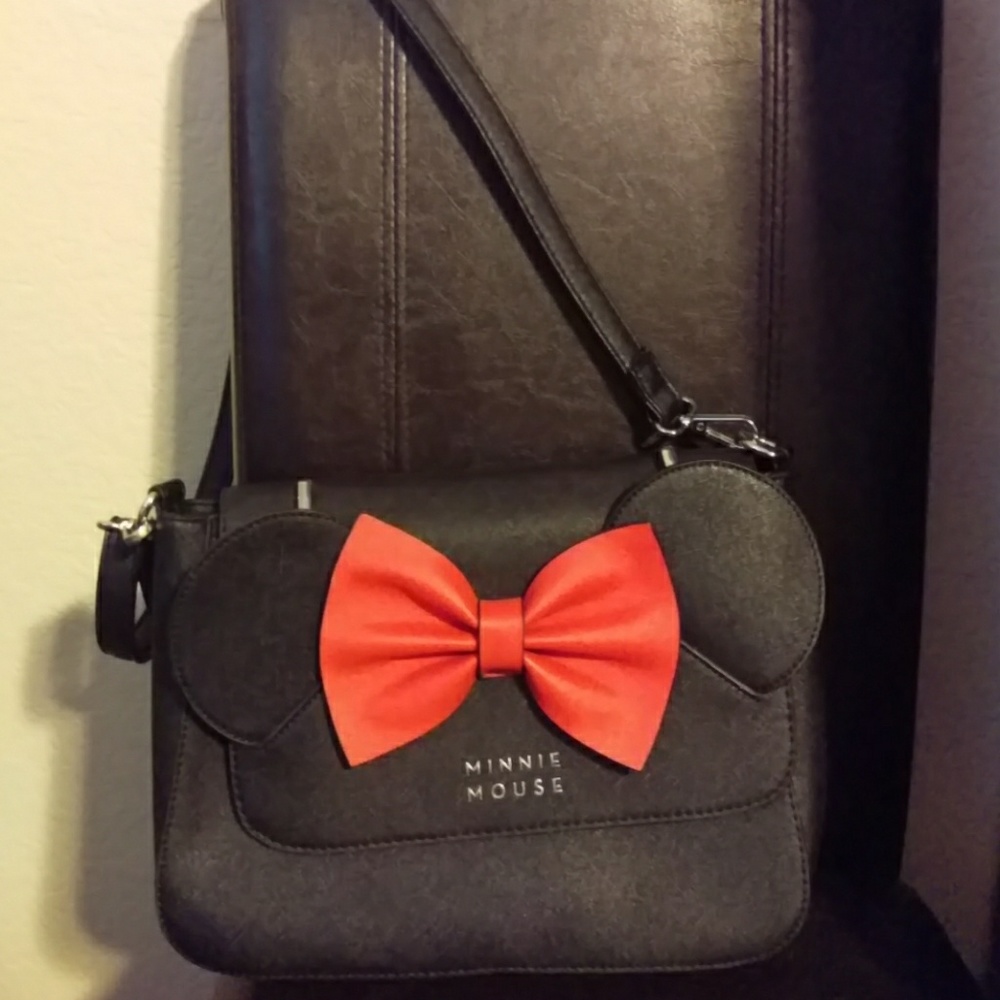 Minnie Mouse by Loungefly Shoulder Bag